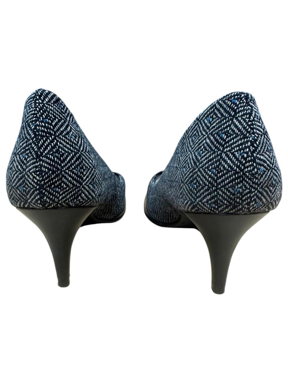 Predictions Tweed & Button Peep Toe Heels - Picture 5 of 7